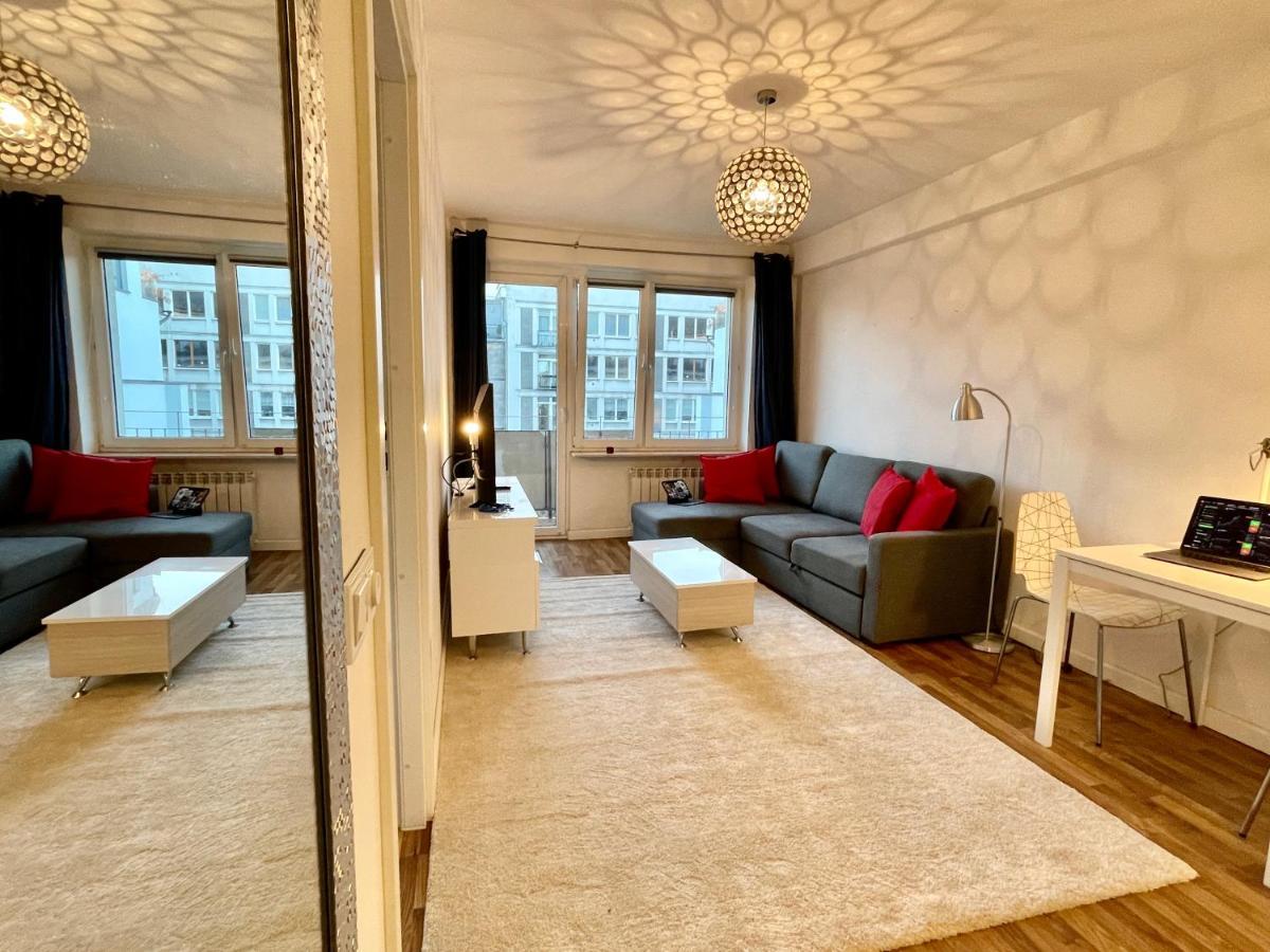 Апартаменты Decor 2 Metro Fast Wifi 55'Tv Netflix Hbo Cozy Варшава Экстерьер фото
