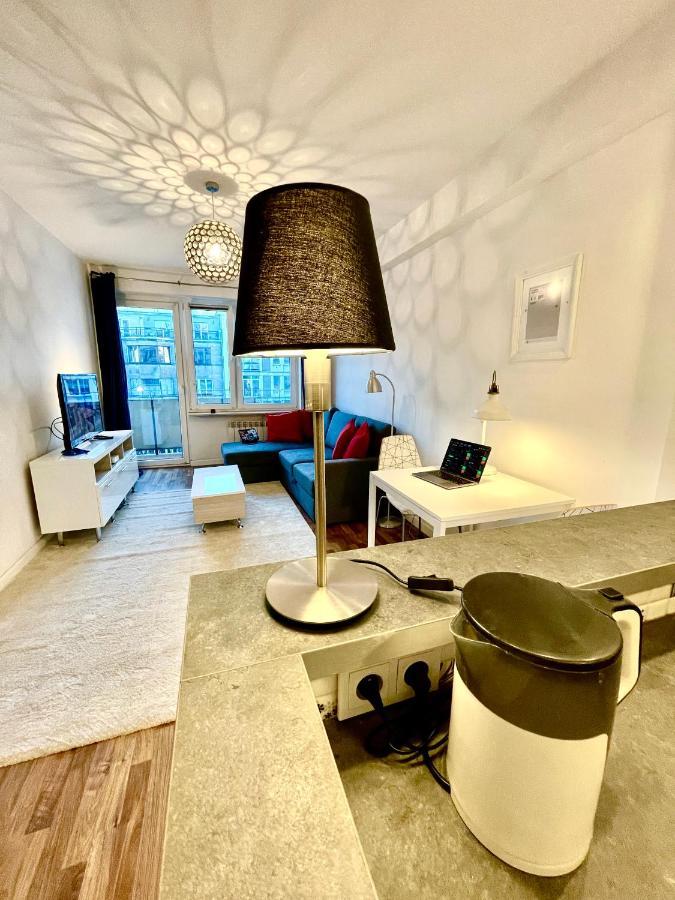 Апартаменты Decor 2 Metro Fast Wifi 55'Tv Netflix Hbo Cozy Варшава Экстерьер фото